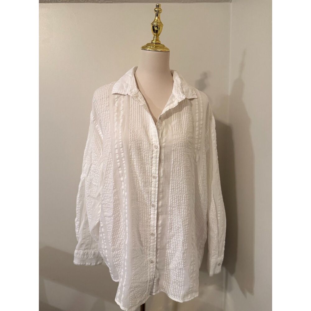 Aerie Seersucker Oversized Button Down Shirt Women’s M White Swim Cover Up NWT